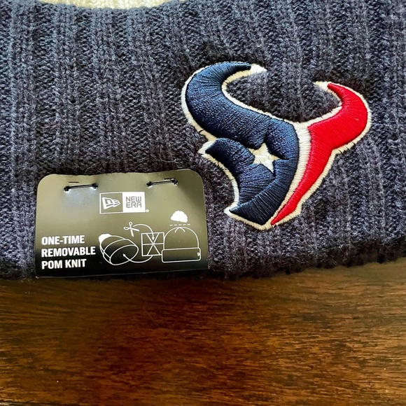 New Era NFL Houston Texans Knitted Beanie Hat Headwear One Size - Picture 3 of 4